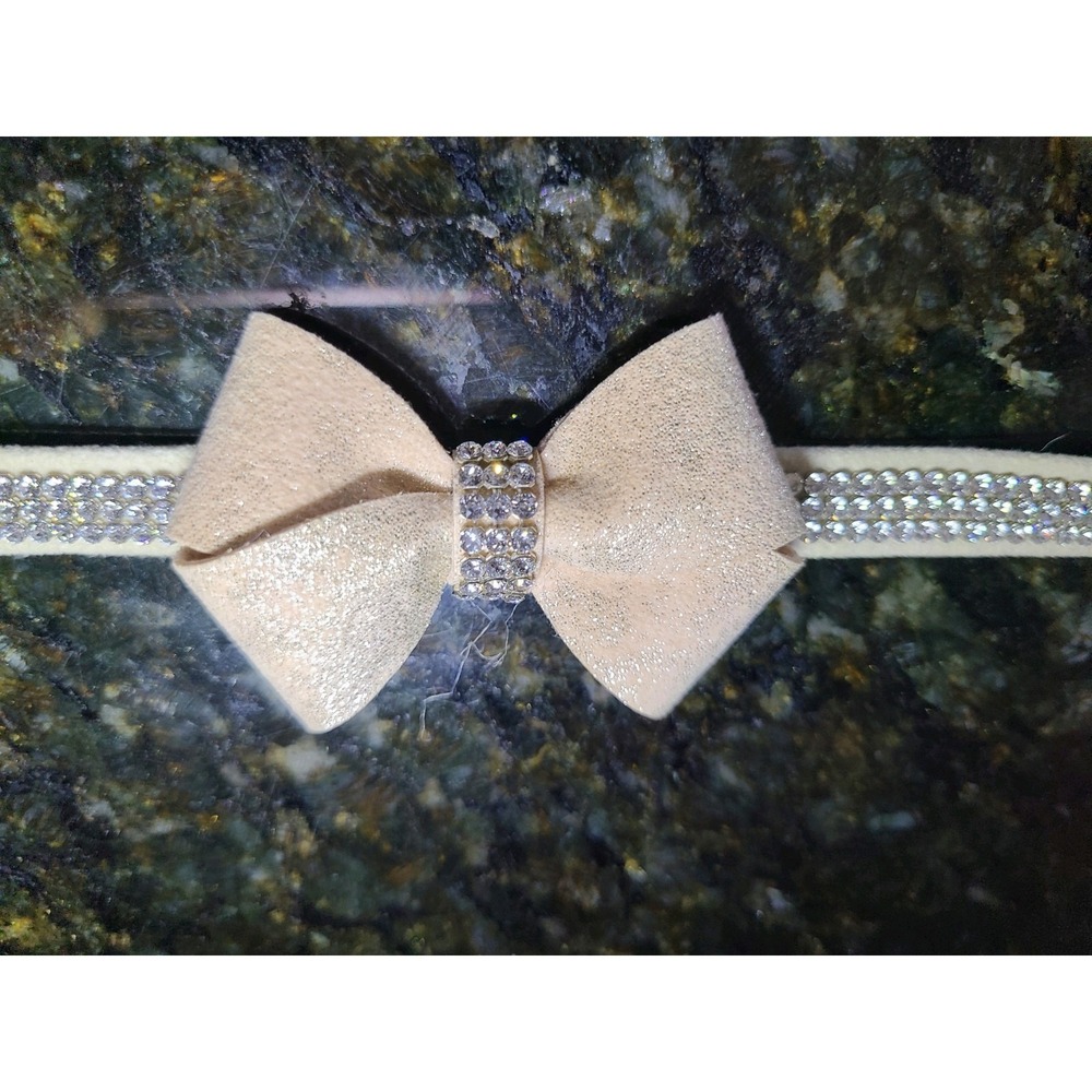 Susan Lanci Collar 3 Row Giltmore W/ Nouveau Bow Glitzerati Champagne X-Small